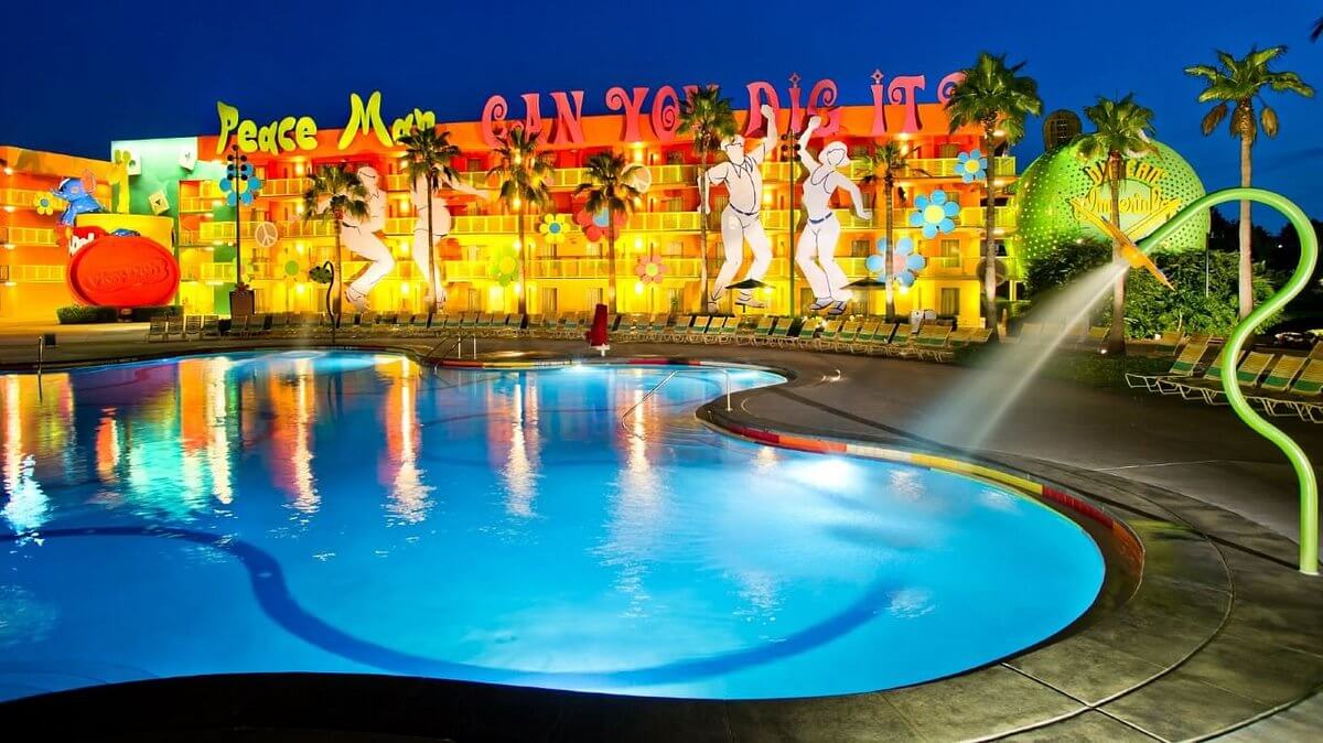 ¡NIÑOS GRATIS! Hospedaje en Disney’s Pop Century Resort desde $796 pesos por noche por persona, aplica verano.