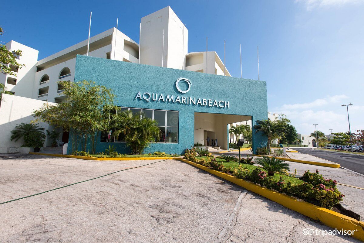 Aquamarina Beach