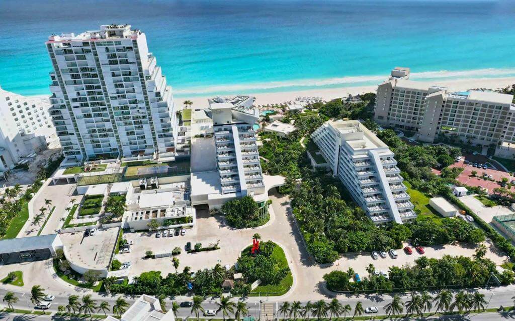 Park Royal Beach Cancún