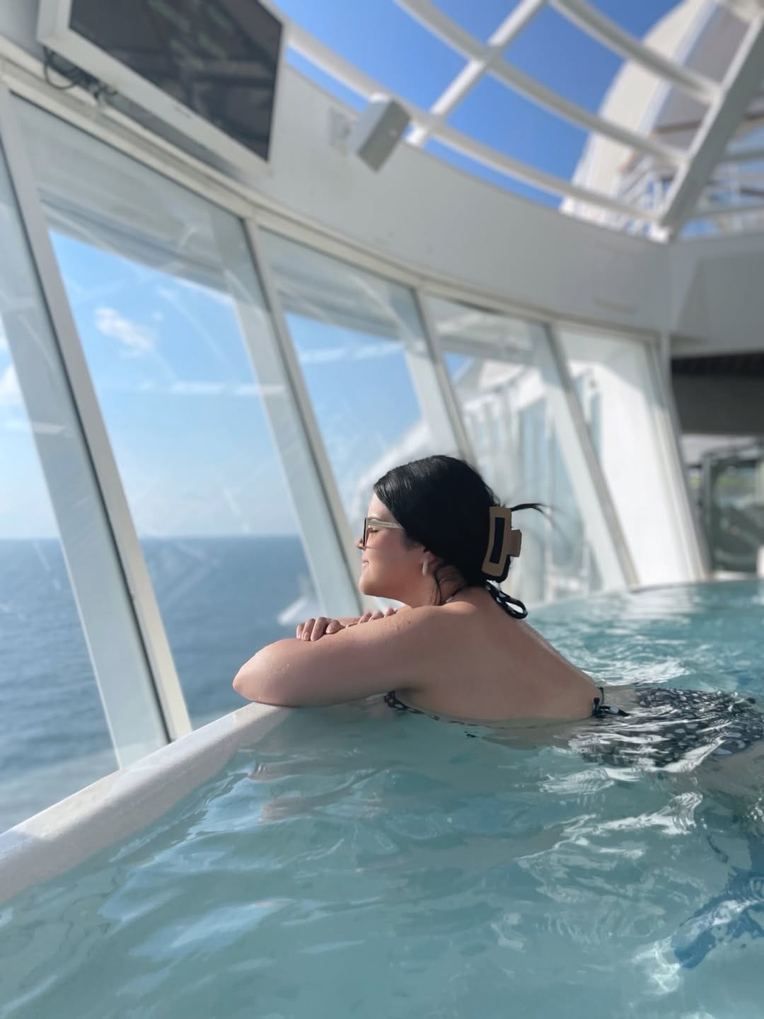 Cruise life ⚓️🛟✨ 1. Yo, como si no hubiese tenido que esperar que la gente se fuera para tomar