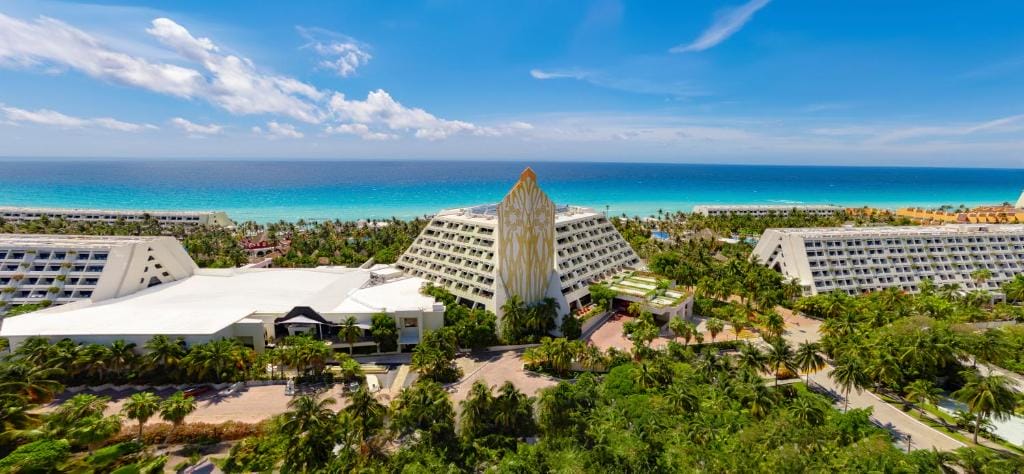 The Pyramid Cancun by Oasis – Gourmet Premium All Inclusive